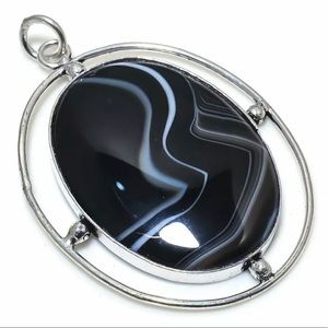 Black Banded Agate Gemstone Pendant Necklace Modern Style